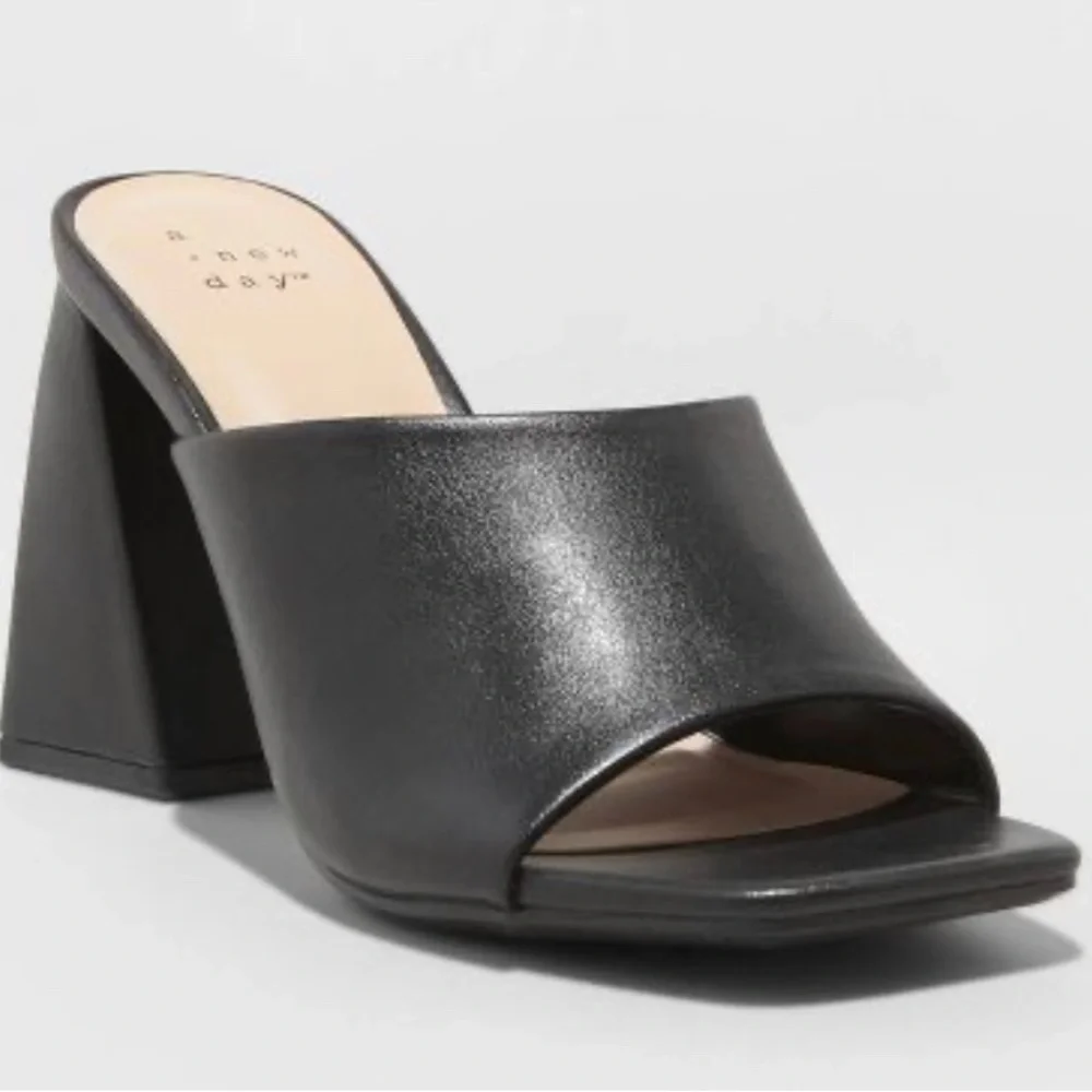 Black Vira Heels - A New Day - 4” block heel, open square toe, broad upp… - Picture 2 of 11